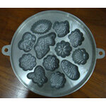 พิมพ์ขนมไข่อะลูมิเนียม ใหญ่ ขนาด 9นิ้ว 016-KK-AL39 Khanom Khai aluminum mold 9 inch. Big size. 016-KK-AL39 อุปกรณ์ทำขนม