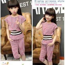 เซ็ตเสื้อเอวจ้ำ ลายทาง+กางเกงสามส่วน