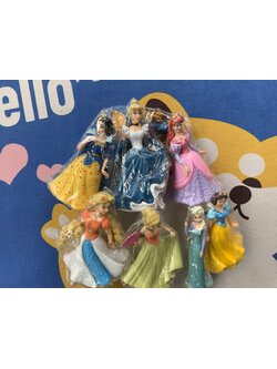 ตุ๊กตา เหล่าเจ้าหญิง เซ็ตใหญ่ 7 ตัว