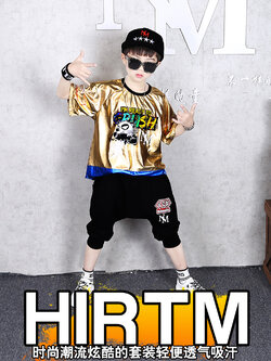 ชุดHIPHOP เสื้อแขนสั้นสีทอง+กางเกงดำ