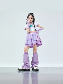 ชุดเต้น เซ็ตม่วง เสื้อแขนสั้น+กระโปรงระบาย**สินค้าเปิดจอง