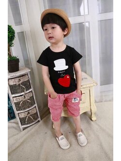 ชุดเซ็ตเสื้อสีดำ+กางเกงขาสั้นสีแดง