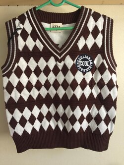 เสื้อกันหนาว : เสื้อไหมพรม ตารางสีน้ำตาล