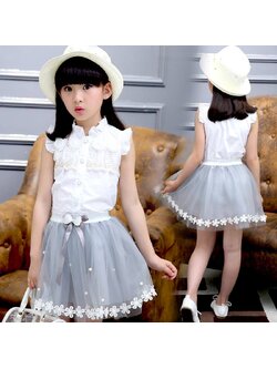 ชุดเด็ก : ชุดเซ็ตเสื้อแขนกุดสีขาว+กระโปรง