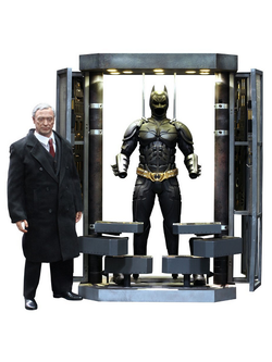 Masterpiece ภาพยนตร์ "The Dark Knight" ขนาด 1/6 อัลเฟรด+โรงอุปกรณ์+แบทแมน