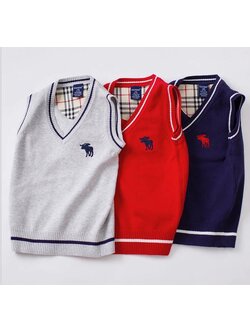 เสื้อกันหนาว : เสื้อกั๊ก ไหมพรม ม้า บลูเบอรี่