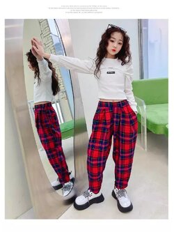 ชุดเต้น แดนซ์เสื้อแขนยาวสีขาว+กางเกงลายสก๊อต สีแดง