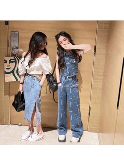 ชุดเด็ก ชุดยีนส์ ชุดเสื้อแขนกุด เปิดหลัง +กางเกงยีนส์ขายาว ลายอักษร