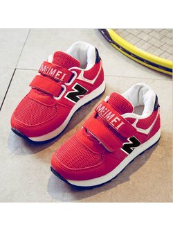 รองเท้าผ้าใบ สีแดง ตัวN