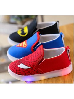 รองเท้าแคนวาส มีไฟ ลายฮีโร่