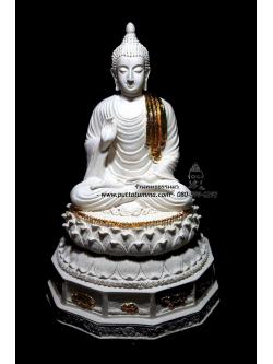 พระพุทธรูปปางประทานพร ขัดสมาธิเพชร สีขาว เนื้อเรซิ่น หน้าตัก 5นิ้ว สูง 12 นิ้ว