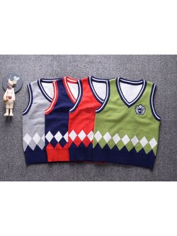 เสื้อกันหนาว : เสื้อกั๊ก ไหมพรม ลายข้าวหลามตัด แขนขลิบกรม