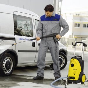 เครื่องฉีดน้ำแรงดันสูง HIGH PRESSURE CLEANERS (ปั๊มอัดฉีด)
