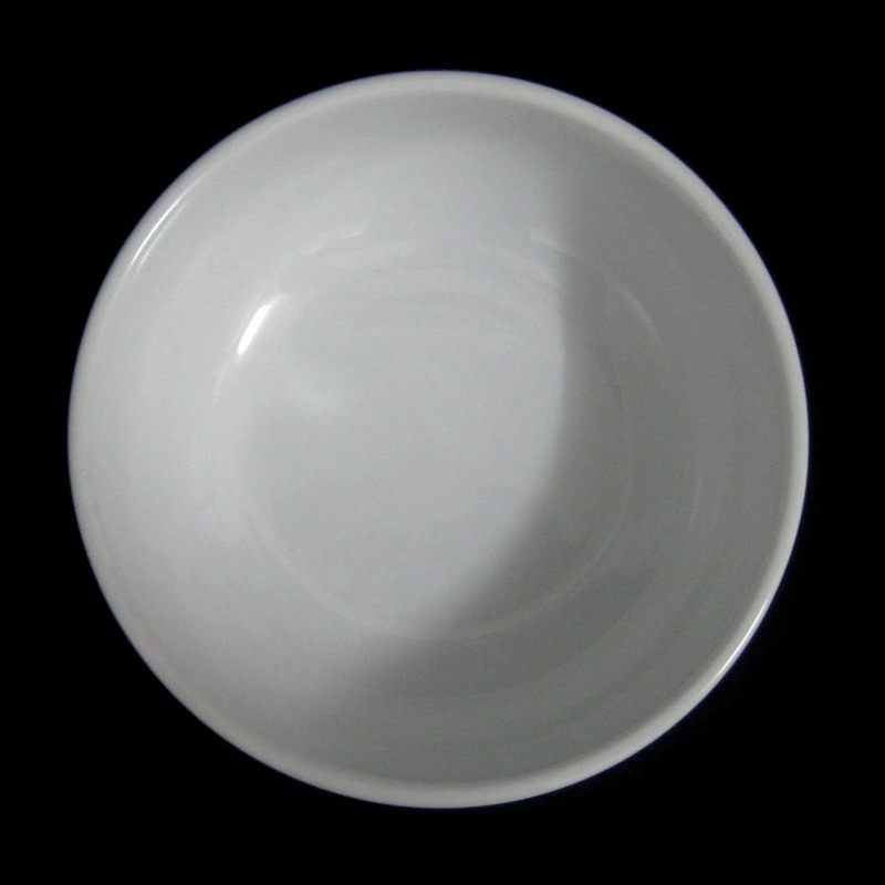 ชาม 14 ซม. ( 5.5 นิ้ว ) # 0981 ยี่ห้อ Royal porcelain (รอยัล พอร์ซเลน )