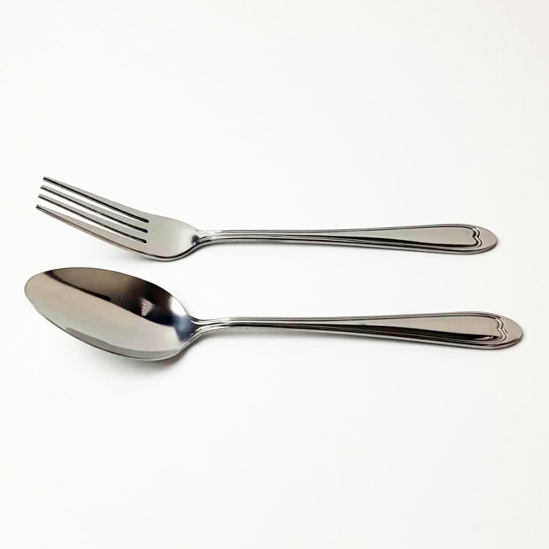 ช้อนส้อมสเตนเลส ลายคอราซอน ( โหลละ )