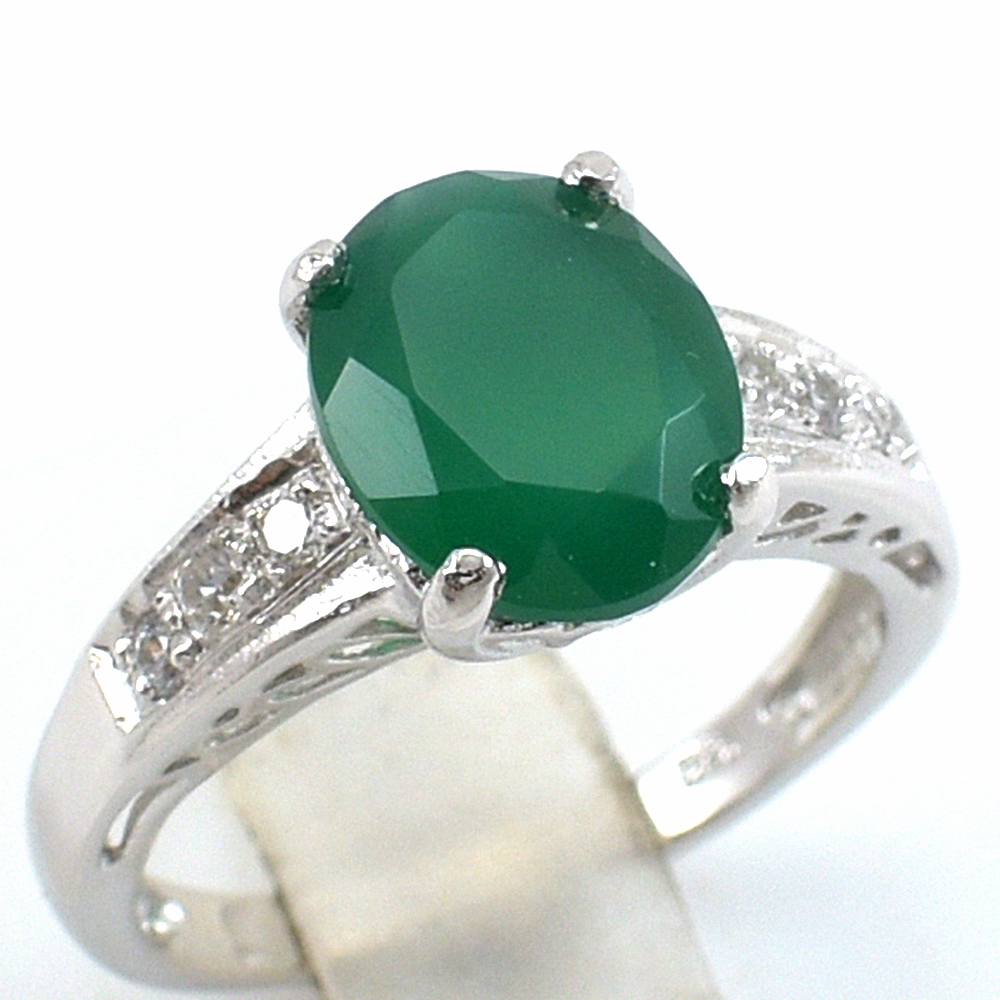 แหวนเงินแท้ราคาถูกชุบทองคำขาว พลอยแท้กรีนอะเกท 2.25 กะรัต เพชรCZ 0.15 กะรัต งานประณีตสวยงาม สั่งผลิตค่ะ