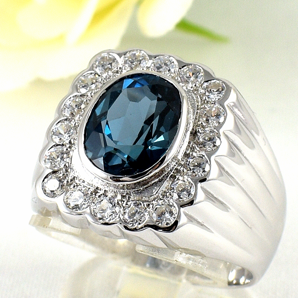 แหวนเงินแท้ราคาถูกชุบทองคำขาว ลอนดอนบลูโทปาซแท้ 3.60 กะรัต เพชรCZ 0.72 กะรัต งานประณีตสวยงาม สั่งผลิตค่ะ