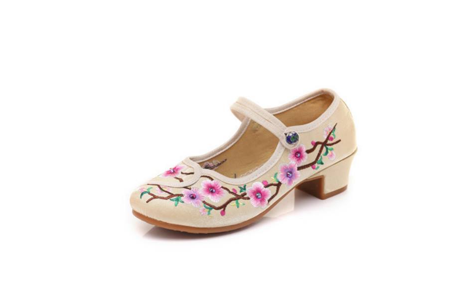 รองเท้าจีน ลายดอก เสริมส้ม