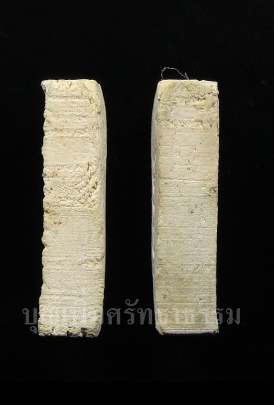 พระผงของขวัญวัดปากน้ำ รุ่น 4 ปี 2514 พิมพ์หน้าแก่ ตาโปน สวยแชมป์ หน้าตาชัด จมูกโด่ง ยันต์ติดชัดครบทุกอักขระ