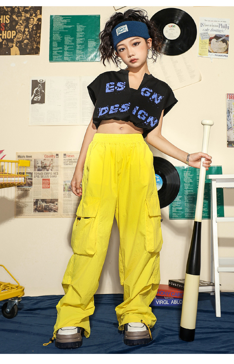 friendly4kid ชุดเต้น ชุดเชียร์ เสื้อแขนกุด+กางเกงคาร์โก้เหลือง เสื้อแยก