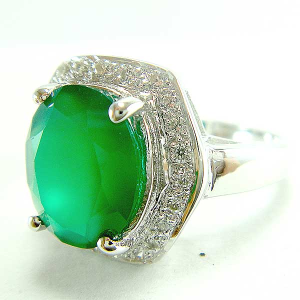 แหวนเงินแท้ราคาถูกชุบทองคำขาว พลอยแท้กรีนอะเกท 3.55 กะรัต เพชรCZ 0.168 กะรัต งานประณีตสวยงาม สั่งผลิตค่ะ