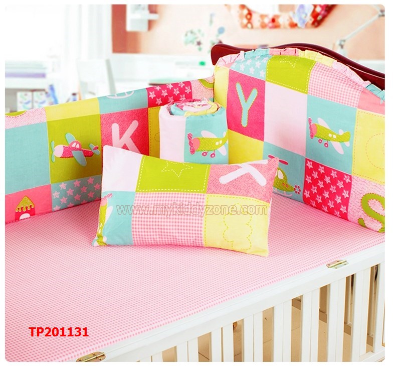 TP201125 ชุดเบาะกันกระแทกผ้าปูนอน 6ชิ้น ลาย Miracle Zoo สีขาว