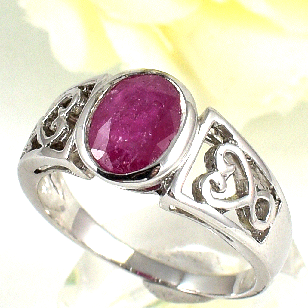 แหวนเงินแท้ราคาถูกชุบทองคำขาว ทับทิมแท้ 1.60 กะรัต งานประณีตสวยงาม สั่งผลิตค่ะ