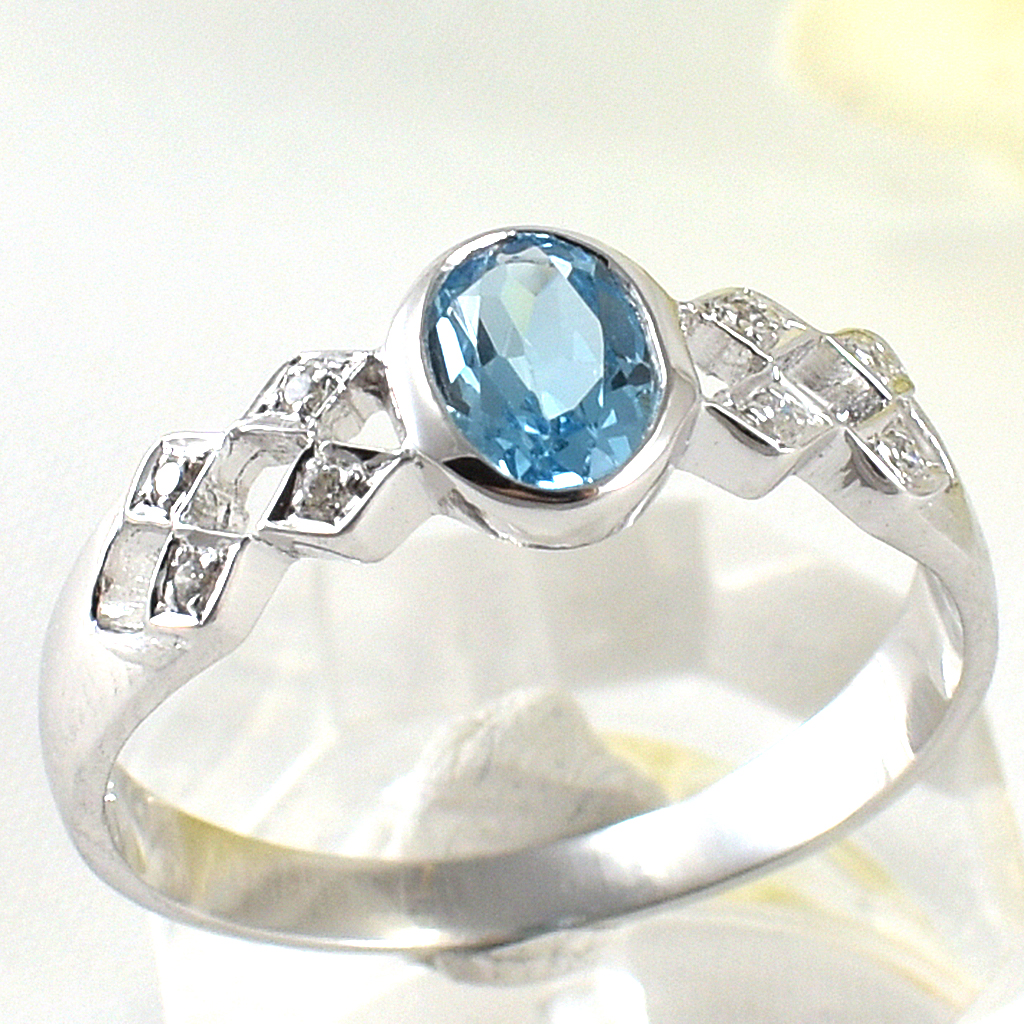 แหวนเงินแท้ราคาถูกชุบทองคำขาว สวิสบลูโทปาซแท้ 0.65 กะรัต เพชรCZ 0.056 กะรัต งานประณีตสวยงาม สั่งผลิตค่ะ