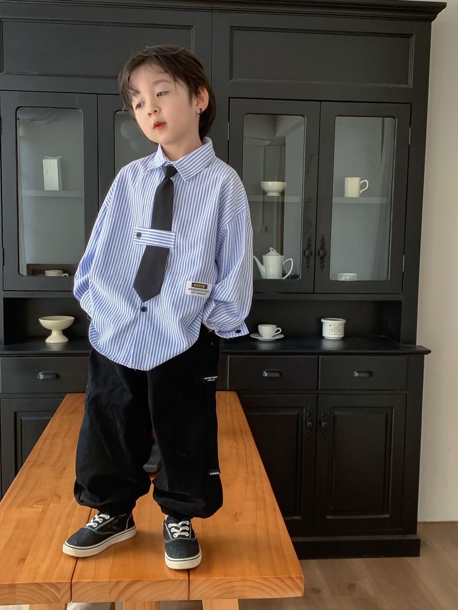 พร้อมส่ง ชุดเต้น ชุดแดนซ์ เสื้อสีขาว+กางเกงลายหมากรุก