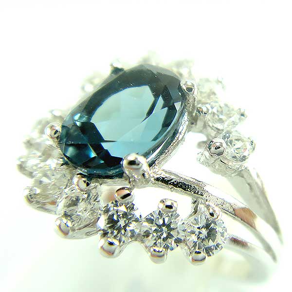 แหวนเงินแท้ราคาถูกชุบทองคำขาว ลอนดอนบลูโทปาซแท้ 1.60 กะรัต เพชรCZ 0.21 กะรัต งานประณีตสวยงาม สั่งผลิตค่ะ