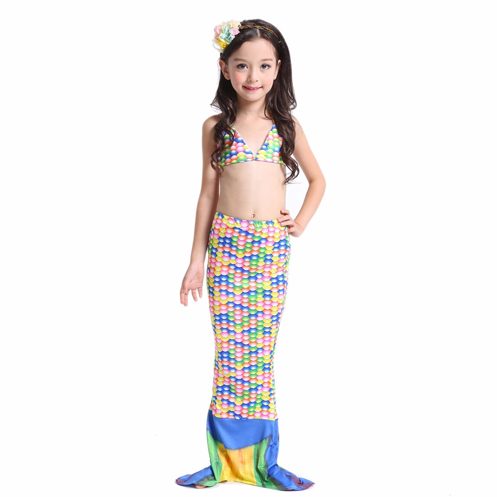 สินค้าพร้อมส่ง ชุดเด็ก ชุดว่ายน้ำหางนางเงือก จุดหลากสีรุ้ง