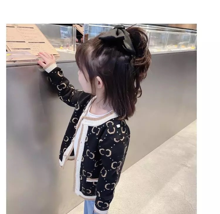 กันหนาว: เสื้อกันหนาวเด็ก กระดุมหน้า ผ้าสำลี