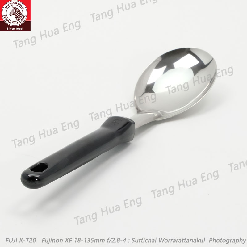 ทัพพีแขก-ด้ามดำใหญ่ โฟกัส ตราหัวม้าลาย