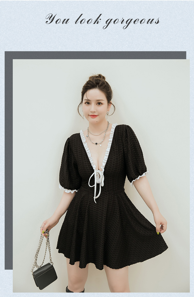 ชุดว่ายน้ำคนอ้วน5xl เซต 2 ชิ้น ชุด+กระโปรง รอบอก 40+46 รอบเอว 36-42 สะโพก40-46นิ้ว กระโปรงยาว 18 นิ้ว ผ้าดีงานสวย หรู ดูดีมากค่ะ