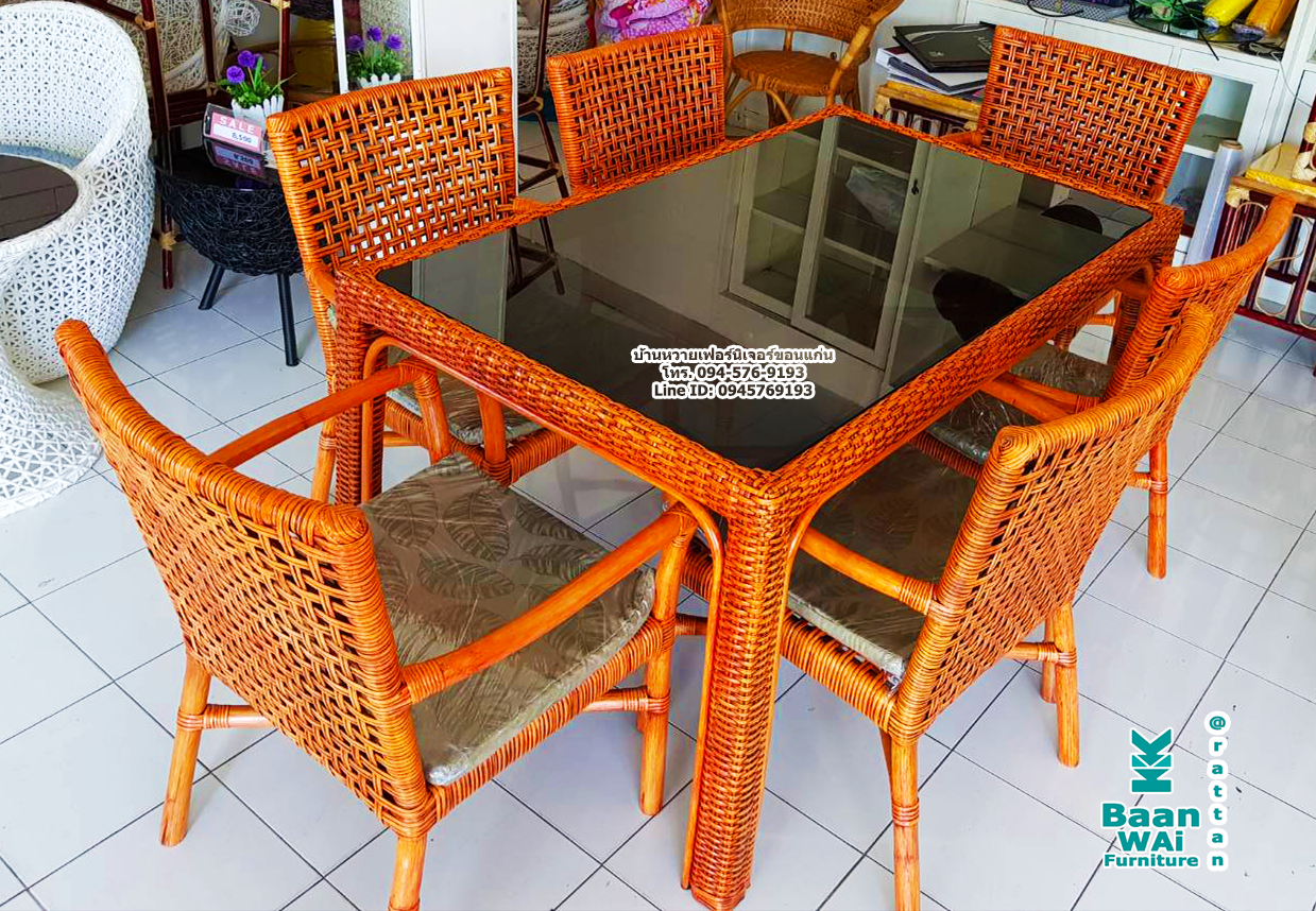 ชุดโต๊ะอาหารหวาย DT01
