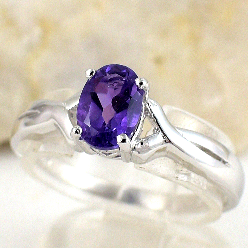 แหวนเงินแท้ราคาถูกชุบทองคำขาว แอมิทิสต์แท้ 0.75 กะรัต งานประณีตสวยงาม สั่งผลิตค่ะ