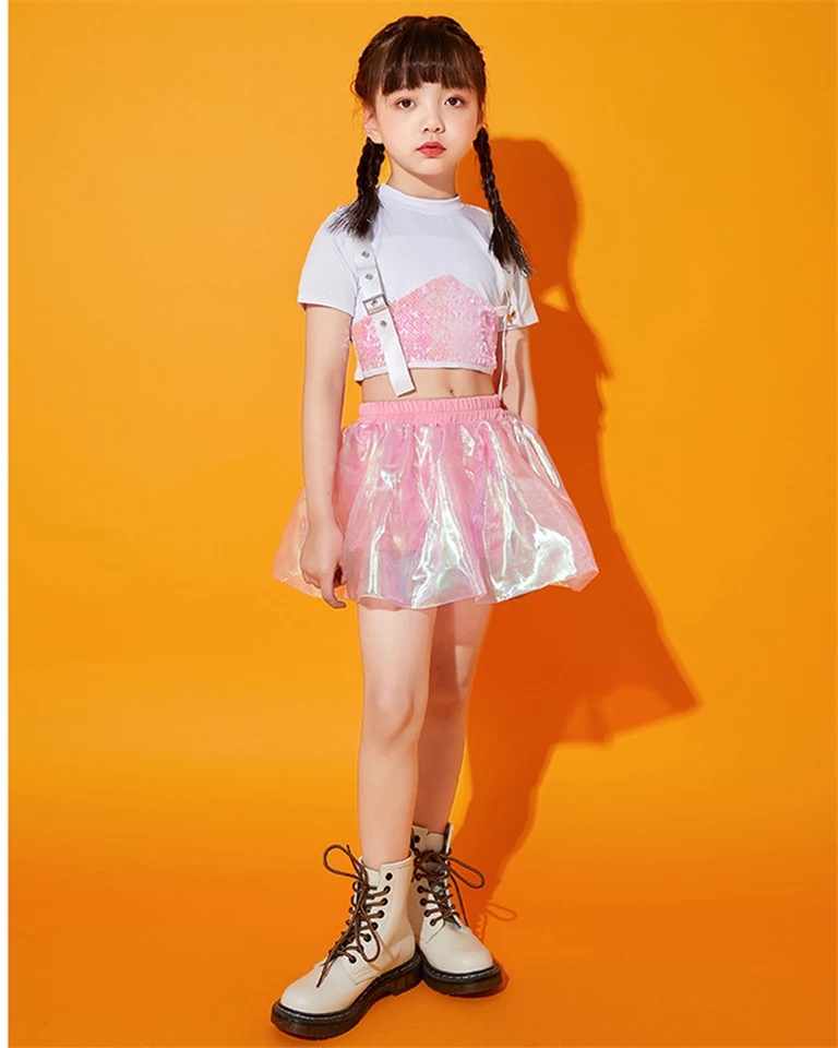 ชุดเต้น ฮิปฮอป เสื้อแขนสั้นสีดำ+กระโปรง วิ้ง