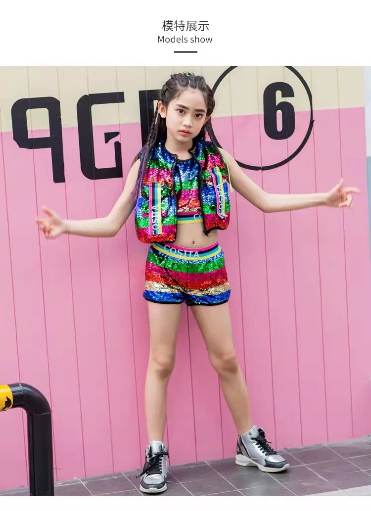 ชุดเต้น ชุดการแสดง เซ็ตแขนกุด ปักเลื่อม ลายตุ๊กตา สีรุ้ง