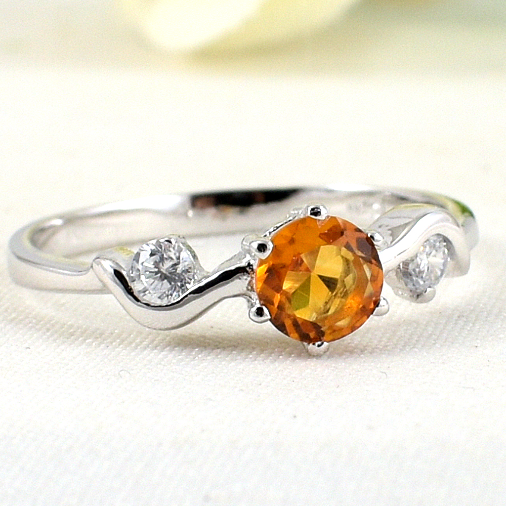 แหวนเงินแท้ราคาถูกชุบทองคำขาว ซิทรินแท้ 0.44 กะรัต เพชรCZ 0.12 กะรัต งานประณีตสวยงาม สั่งผลิตค่ะ