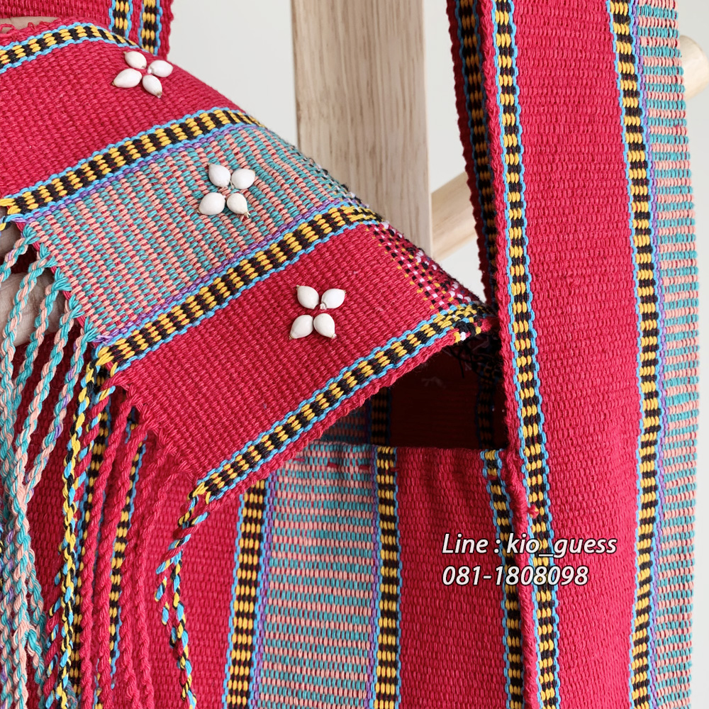 ย่าม S ย่ามชนเผ่า ย่ามปักมือ ย่ามผ้าฝ้าย งานเย็บมือ กระเป๋าย่าม ย่ามผ้าทอมือ กระเป๋าย่ามพื้นเมือง ของฝากภาคเหนือ ย่ามกะเหรี่ยง ราคาถูก ลดราคา กระเป๋าสะพายข้าง งานแฮนด์เมด กระเป๋าผ้าแนวๆ สะพายข้าง พาดไหล่ ของฝากญาติผู้ใหญ่ ของฝากชาวต่างชาติ ย่ามพระ