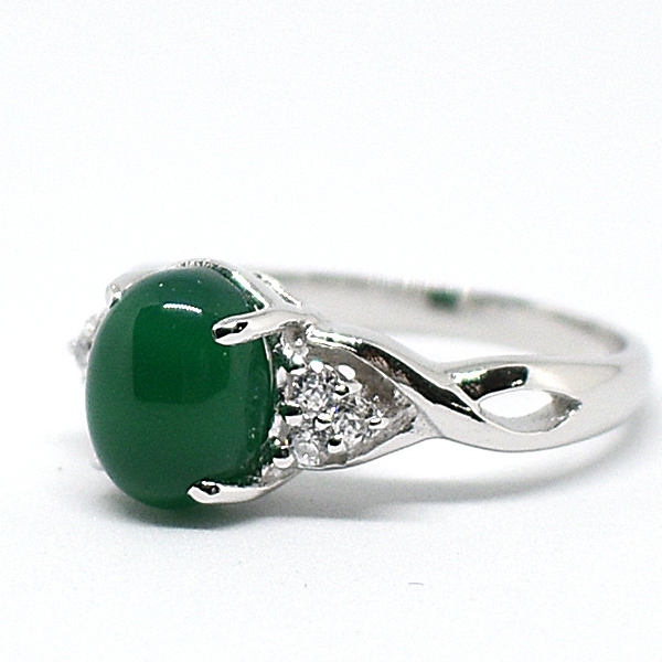 แหวนเงินแท้ราคาถูกชุบทองคำขาว พลอยแท้กรีนอะเกท 1.70 กะรัต เพชรCZ 0.15 กะรัต งานประณีตสวยงาม สั่งผลิตค่ะ