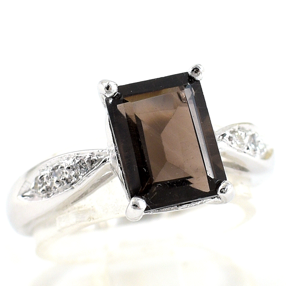 แหวนเงินแท้ราคาถูกชุบทองคำขาว พลอยแท้สโมกกี้ควอทซ์ 1.95 กะรัต เพชรCZ 0.048 กะรัต งานประณีตสวยงาม สั่งผลิตค่ะ