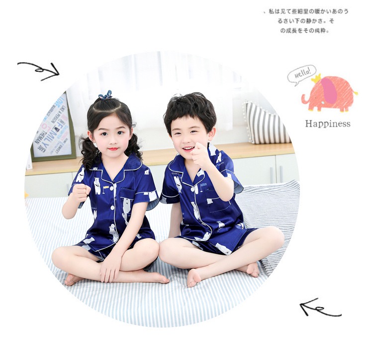 ชุดนอนเด็ก ชุดนอนผ้าซาติน แขนสั้น แบบมีลาย