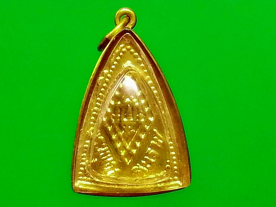 เหรียญพระพุทธชินราช เลี่ยมทองร้านทอง