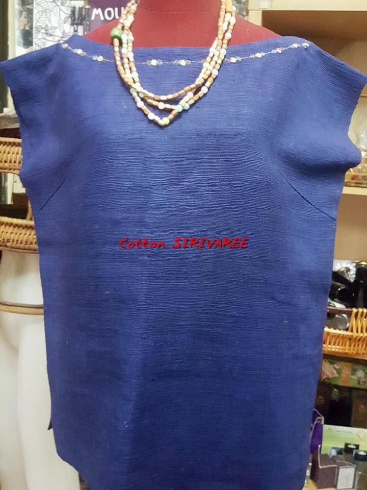 SIRIVAREE,SIVA Thai Cotton 100%, Polo shirt and hand embroidery By Cotton SIRIVAREE Top Thai Brand White, black ,blue ,the sugar L,XL