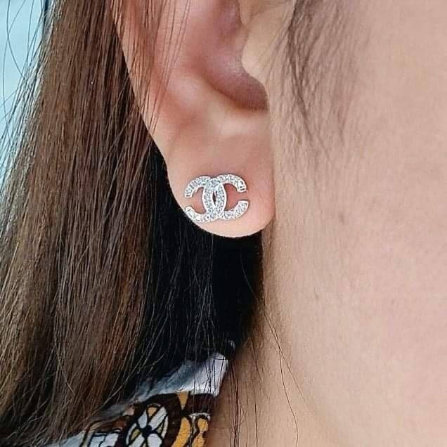 พร้อมส่งและสั่งผลิตต่างหูเพชรCC แต่งงาน หมั้น ใส่เที่ยว ออกงาน ทองคำ 9K เพชรแท้ 0.20 กะรัต 40 เม็ด ราคาถูกมาก ส่งฟรี