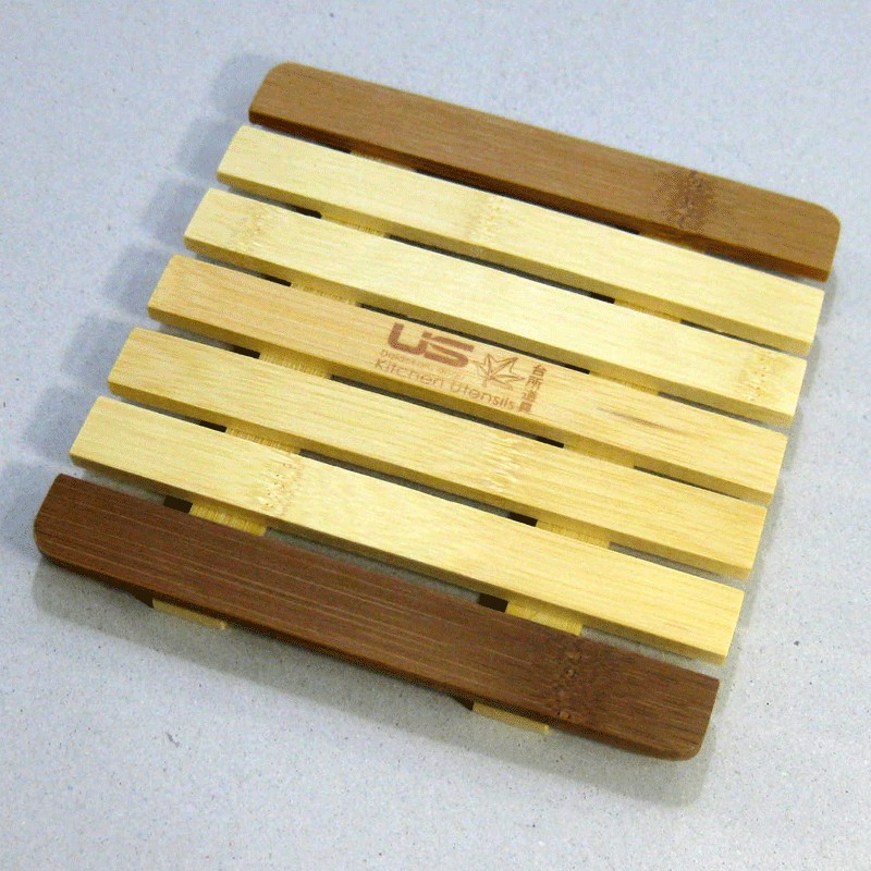 ที่รองของร้อนไม้ ทรงสี่เหลี่ยม 16x16 ซม. WC-4054S