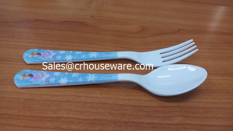 ช้อน-ส้อมใหญ่ ลายโฟรเซนวินเทอร์ SP/F2358