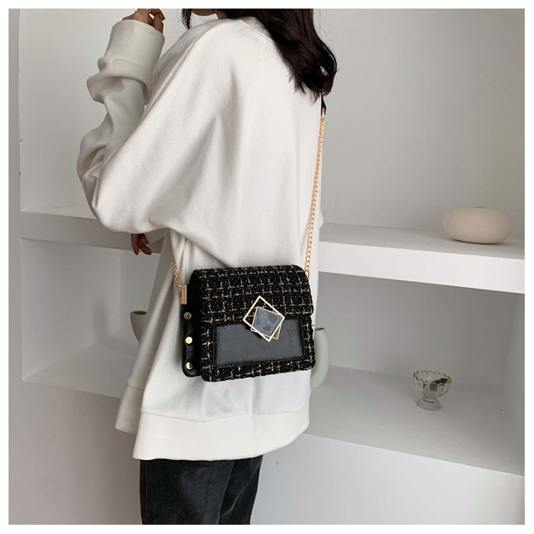 สินค้าพรีออเดอร์ กระเป๋าแฟชั่นสวยเก๋ มี 4 สี รหัส PO-BAG-011