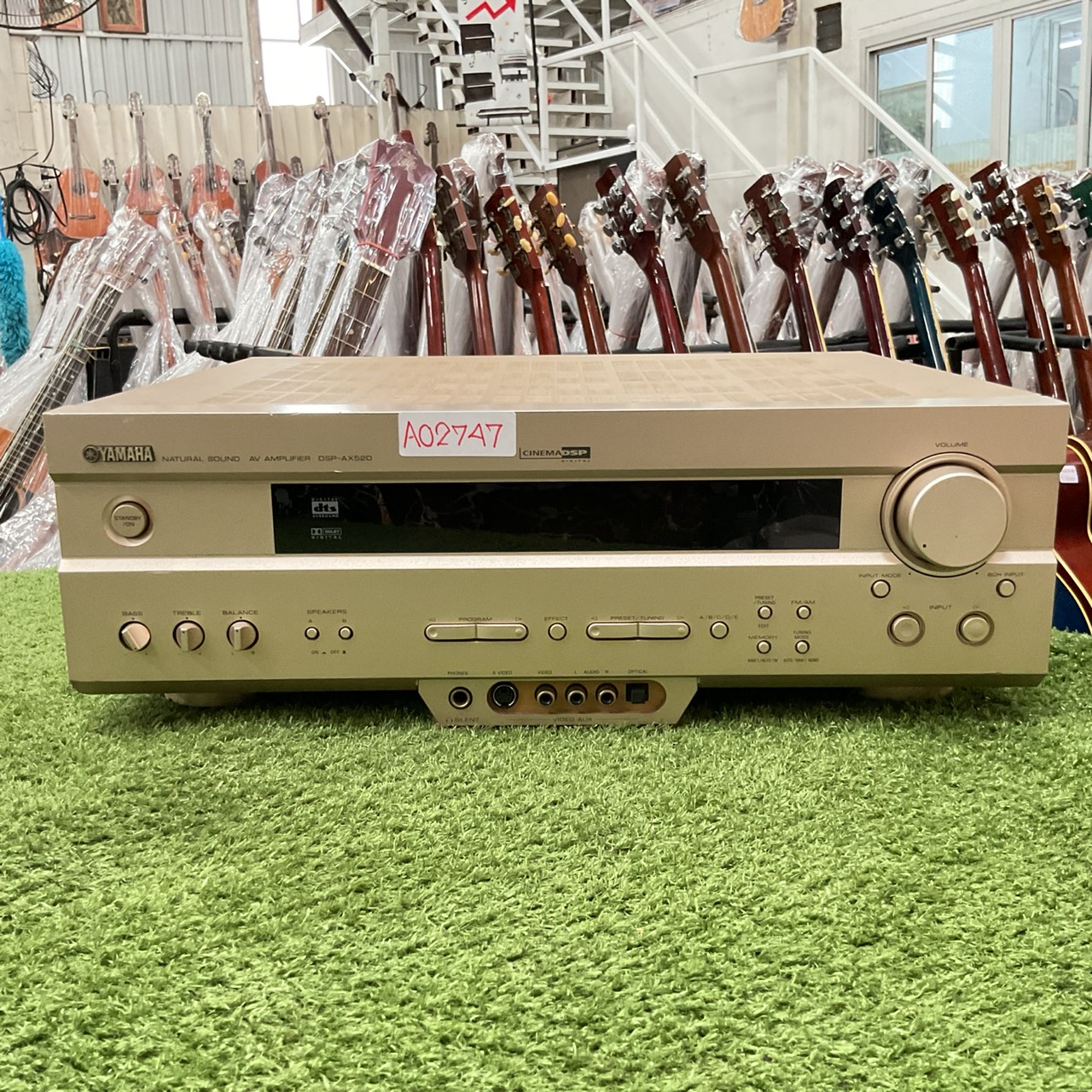 เครื่องขยายเสียง YAMAHA : DSP-AX520